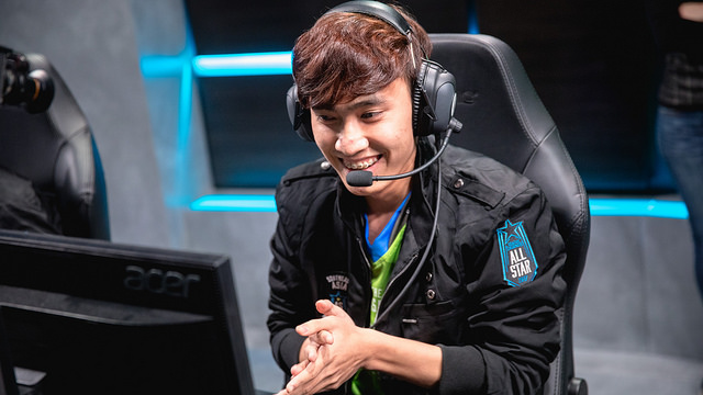  克里夫兰骑士迎欧联关键赛，冲刺阶段造点机会，气氛紧张，心理建设被强调