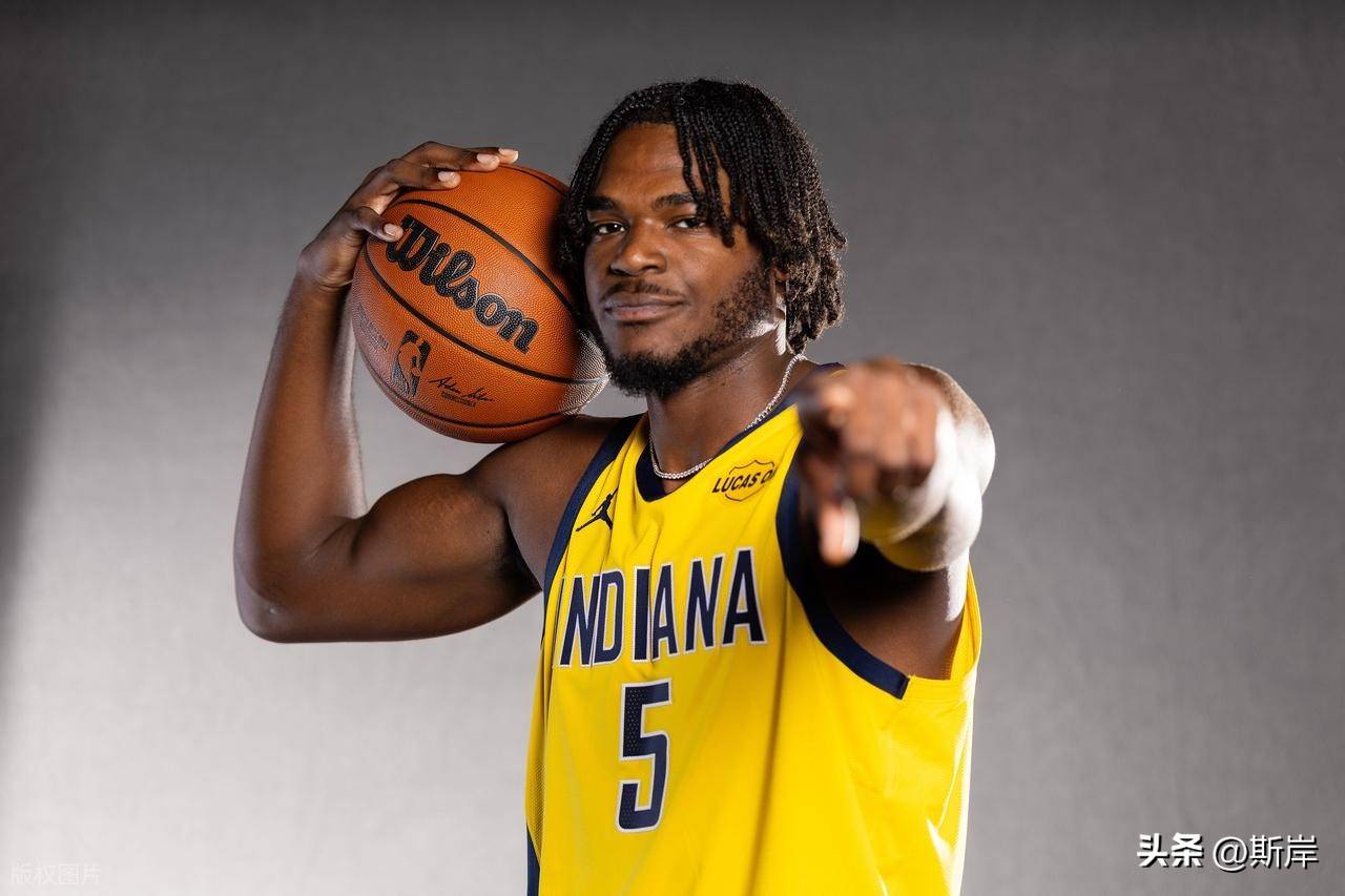 关于印第安纳步行者发布备战花絮；转会期状态回暖；英超任务艰巨；纪律约束更严格的信息